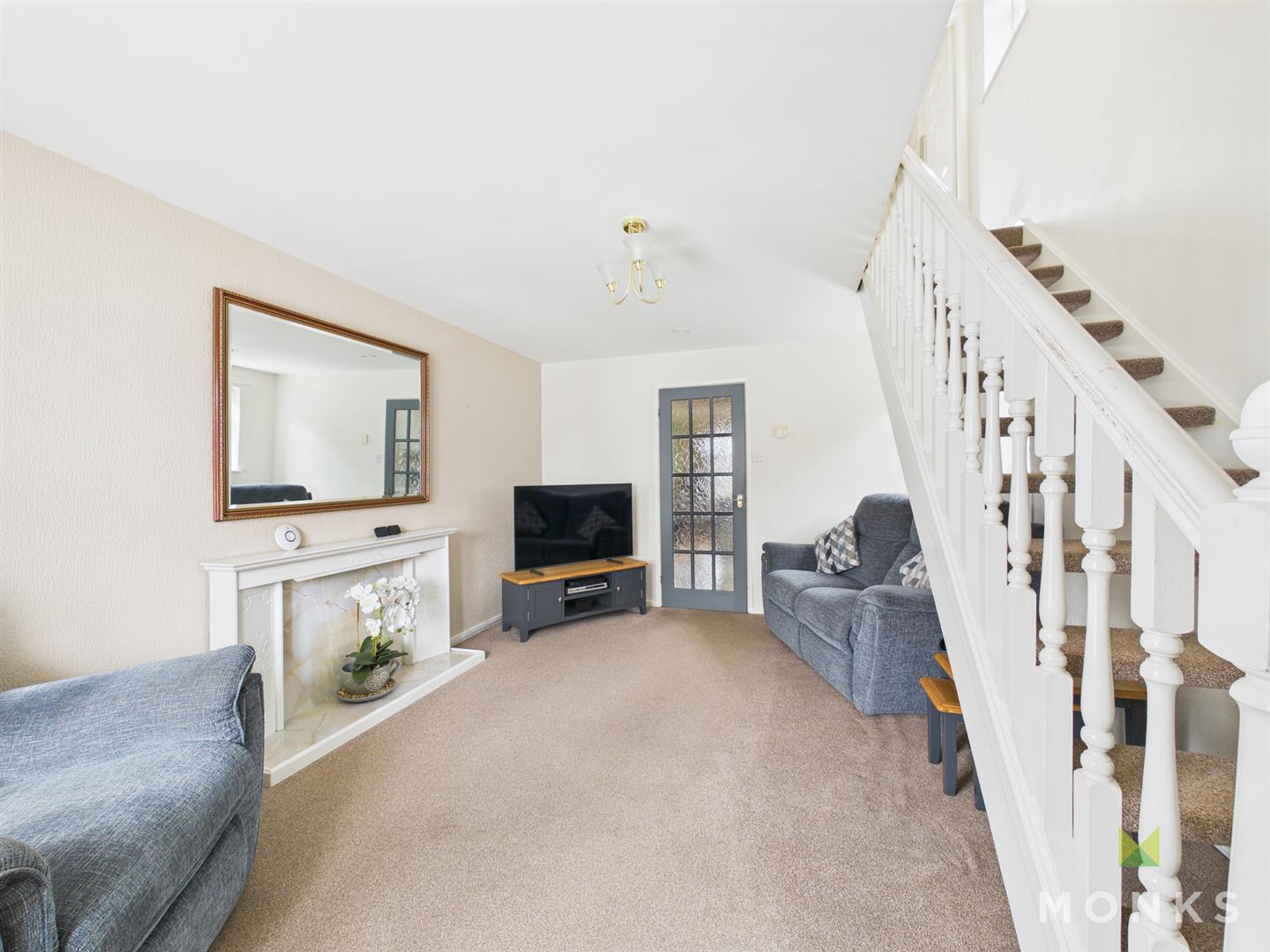 17 Cambrian Avenue, Oswestry, SY11 4DS For Sale